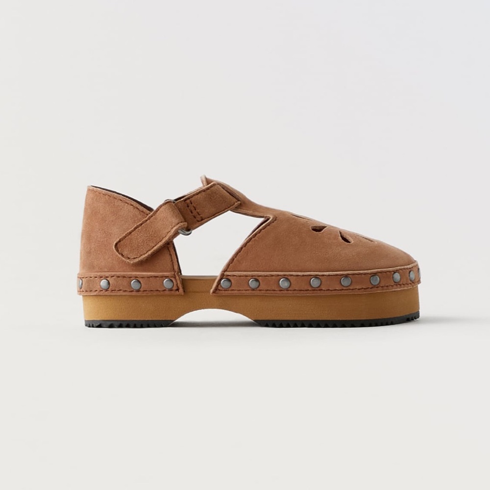 Zara Brown Clogs - Picture 3 of 5
